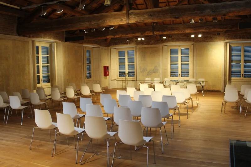 Organiser un séminaire d’entreprise dans un château vers Valence (26)